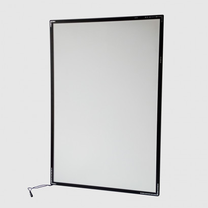 PANEL MENU SLIM BOX COLGANTE NEGRO CON BRAZO TELESCOPICO (600X900)